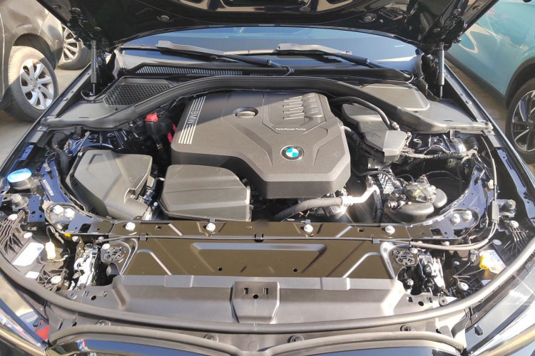 宝马3系 2023款 325Li M运动套装局部细节24