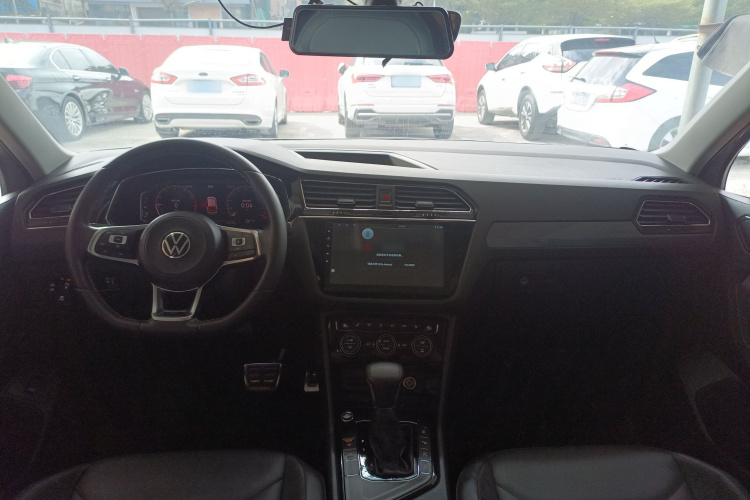 大众 途观L 2021款 330TSI 自动两驱R-Line越享版中控内饰12