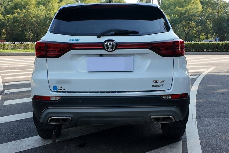 长安CS75 2021款 荣耀百万版 280T DCT豪华型车身外观6007