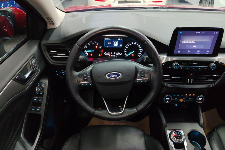 福特 福克斯 2020款 两厢 EcoBoost 180 自动锋耀型局部细节13