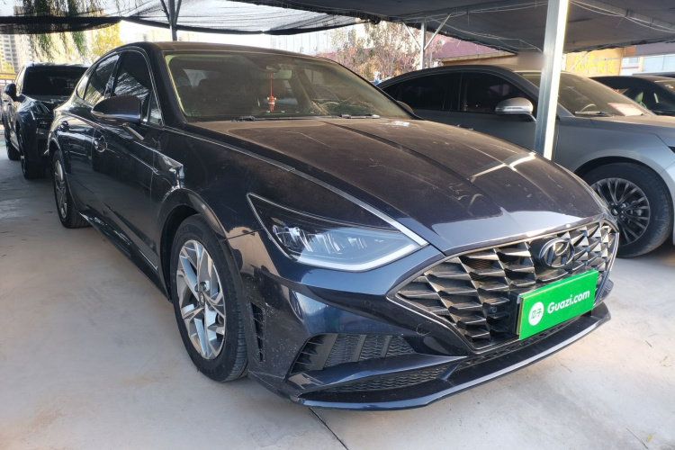 现代 索纳塔 2020款 270TGDi DCT GLS精英版车身外观3