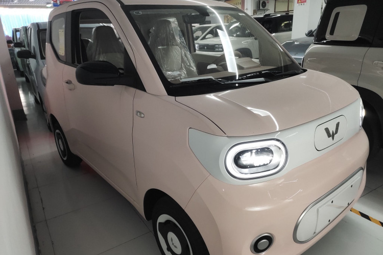 五菱汽车 宏光MINIEV 2024款 第三代 215km 青春版车身外观3