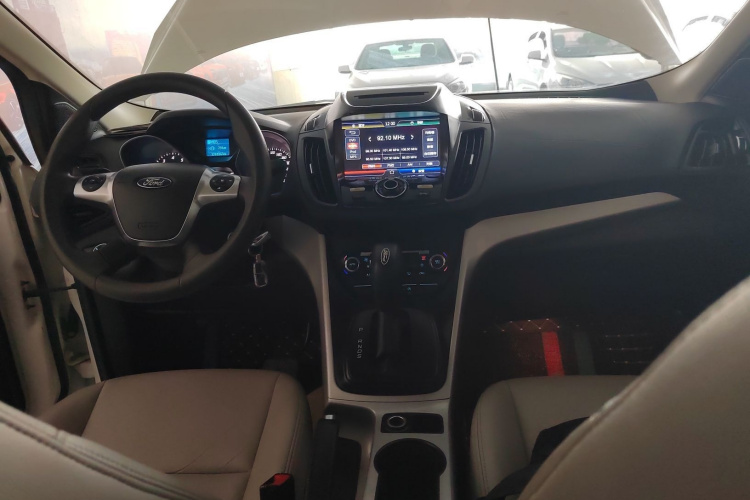 福特 翼虎 2015款 1.5L GTDi 两驱舒适型中控内饰7002