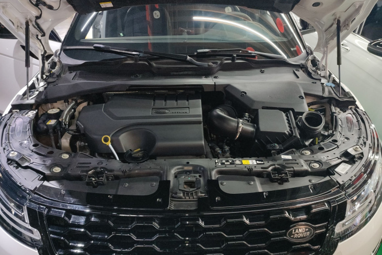 路虎 揽胜极光 2021款 极光L 249PS R-Dynamic S 性能版局部细节24