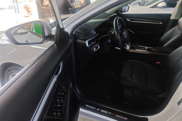 吉利汽车 帝豪 2022款 第4代 1.5L CVT尊贵型中控内饰20