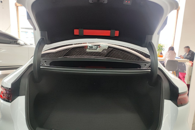 比亚迪 汉 2022款 EV 创世版 610KM四驱尊享型局部细节23