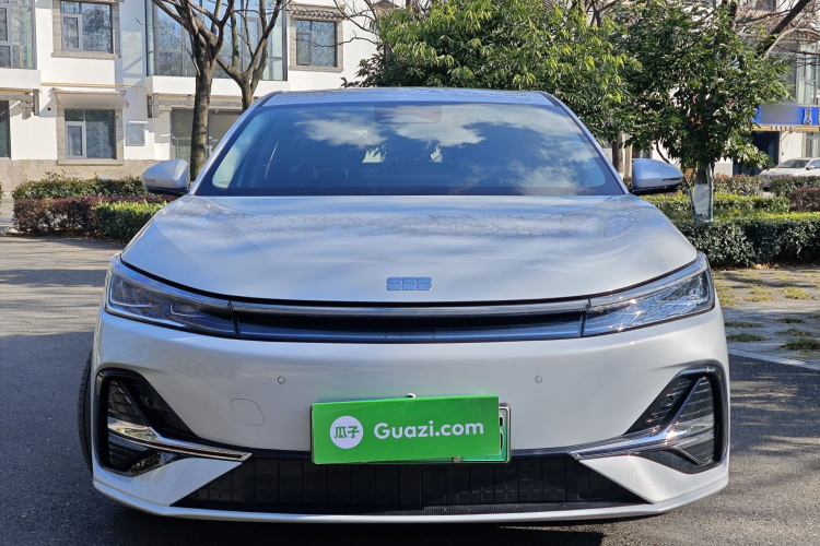 吉利银河 银河A7 2025款 EM-i 70km 启航版车身外观6002