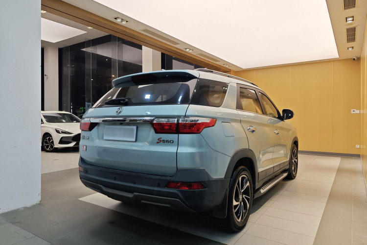 东风风光 风光S560 2018款 1.8L CVT尊贵型车身外观6001