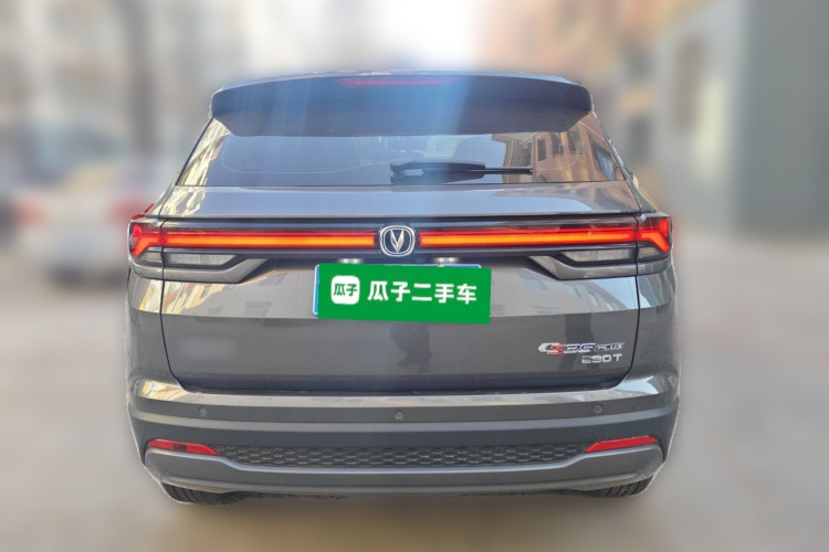 长安CS35PLUS 2023款 畅享版 1.4T DCT豪华型车身外观6