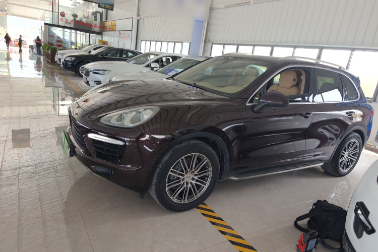 保时捷 2011款 Cayenne 3.0T车身外观4