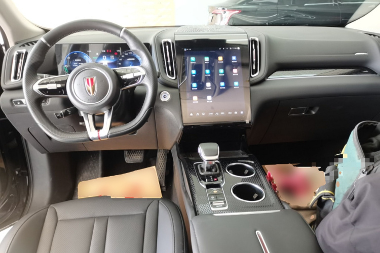 红旗HS3 PHEV 2024款 PHEV 115km 劲为版中控内饰7002