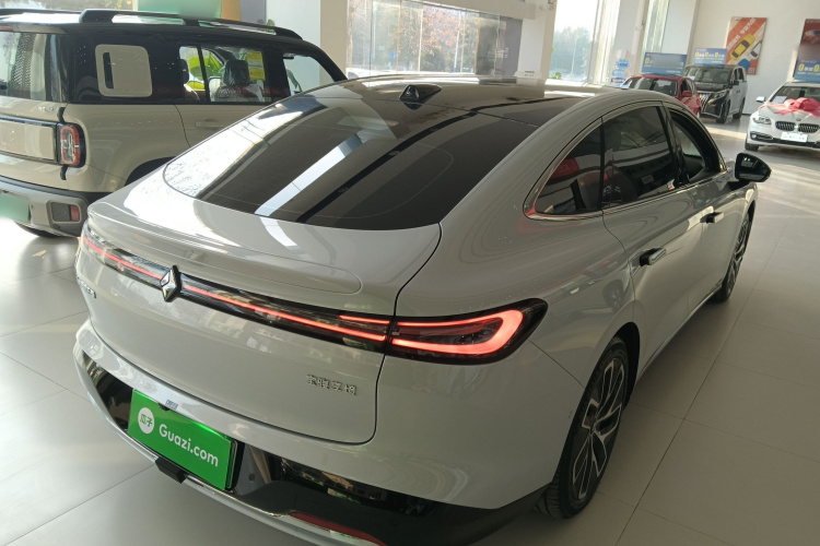 宝骏享境 2025款 纯电 600km豪华版车身外观7