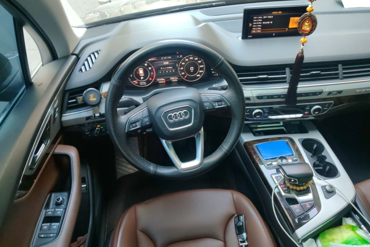奥迪Q7 2018款 45 TFSI S line运动型局部细节13