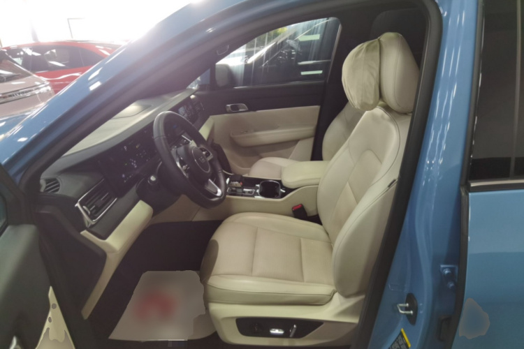 理想汽车 理想ONE 2021款 增程6座版中控内饰19