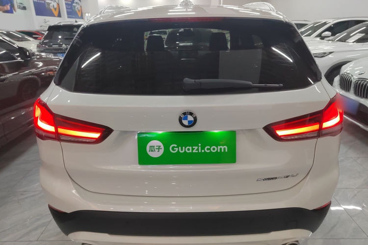 宝马X1 2022款 sDrive25Li 领先型车身外观6004