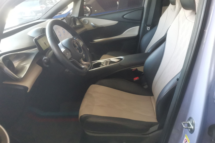 比亚迪 海豚 2023款 420km 自由版中控内饰19