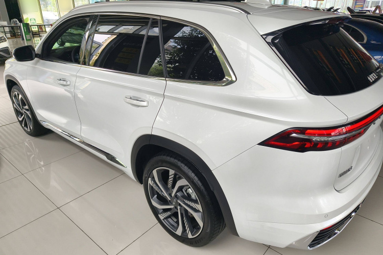 吉利汽车 星越L 2024款 2.0TD 高功自动两驱天际版车身外观6003