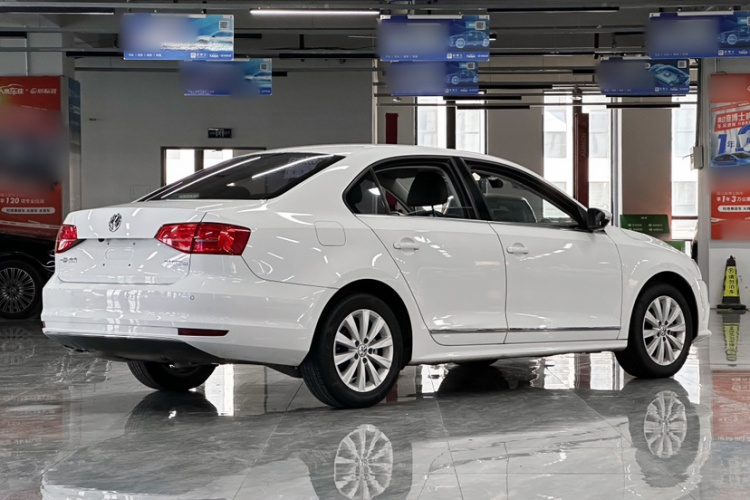 大众 速腾 2015款 1.6L 自动舒适型车身外观6007