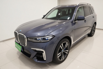 宝马X7 2021款 xDrive40i 尊享型M运动套装