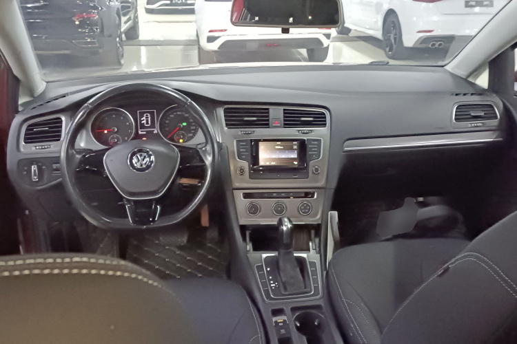 大众 高尔夫 2016款 1.6L 自动舒适型中控内饰12