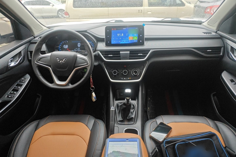 五菱汽车 五菱宏光S3 2019款 1.5L 手动舒适型 国VI中控内饰7002