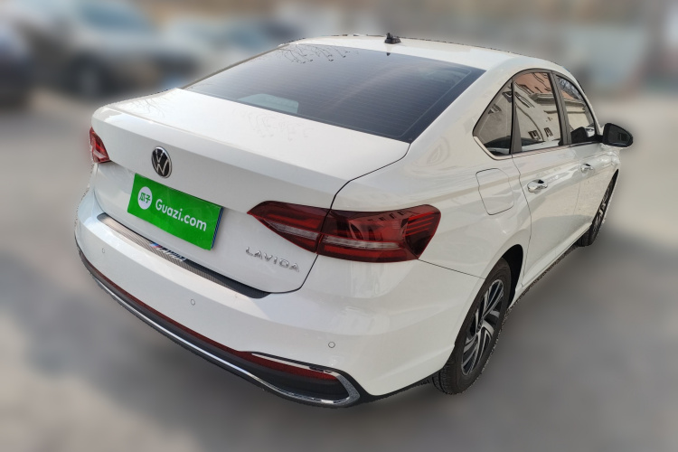 大众 朗逸 2024款 1.5L 自动五百万版车身外观7