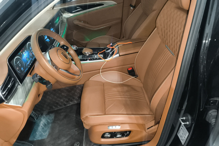 红旗H9 2020款 改款 2.0T 智联旗畅版局部细节19