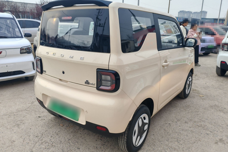 吉利银河 熊猫 2025款 210km 元气熊车身外观6004