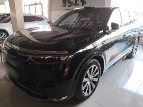 鸿蒙智行 问界M8 2025款 增程 Max版 37kWh 5座版