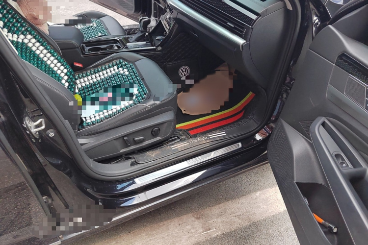 大众 帕萨特 2022款 330TSI 精英版局部细节9005