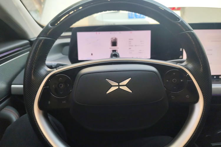 小鹏P7 2021款 670G中控内饰13