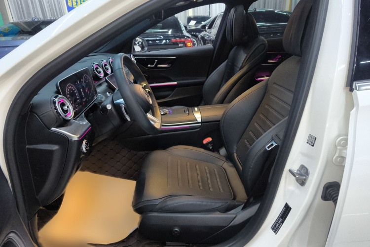 奔驰C级 2024款 改款三 C 260 L 运动版局部细节19