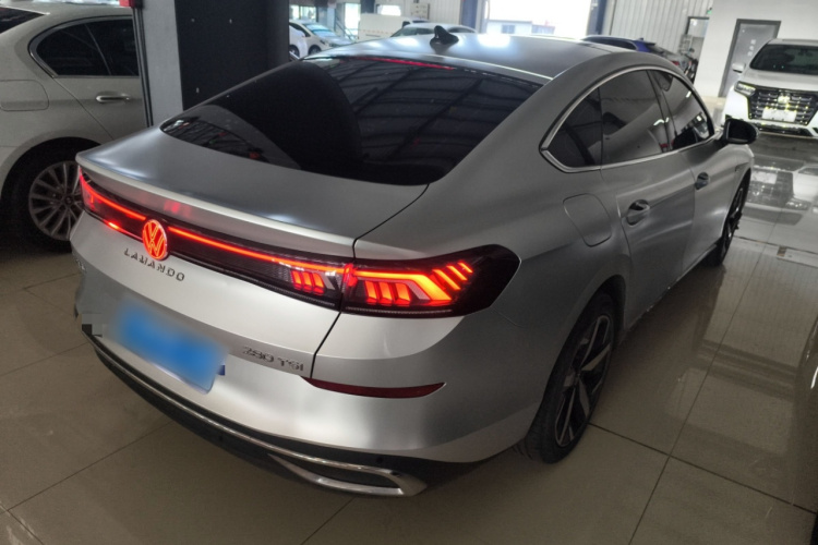 大众 2022款 凌渡L 280TSI DSG酷辣版车身外观7