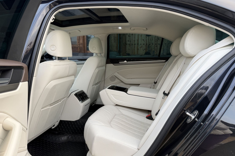 大众 辉昂 2021款 380TSI 豪华版中控内饰7003