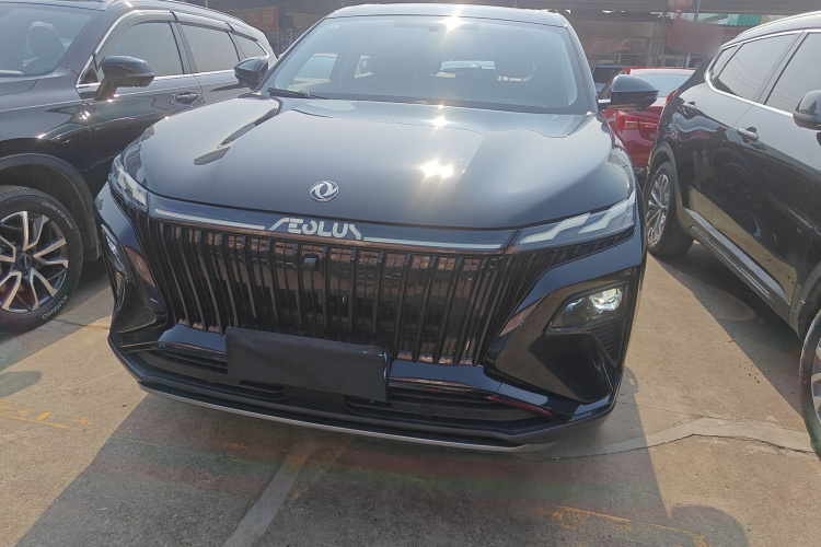 东风风神 皓极 2025款 马赫动力 1.5T 豪华型车身外观2