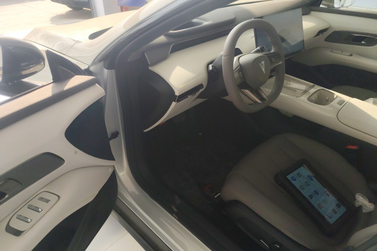 深蓝汽车 深蓝L06 2026款 560Ultra激光版中控内饰20