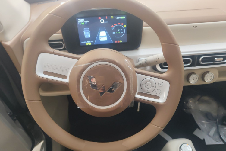 五菱汽车 宏光MINIEV 2024款 第三代 215km 青春版中控内饰13