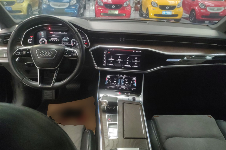 奥迪A6L 2023款 45 TFSI quattro 臻选动感型中控内饰12
