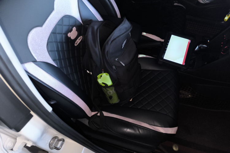 大众 Polo 2016款 1.4L 自动风尚型局部细节41