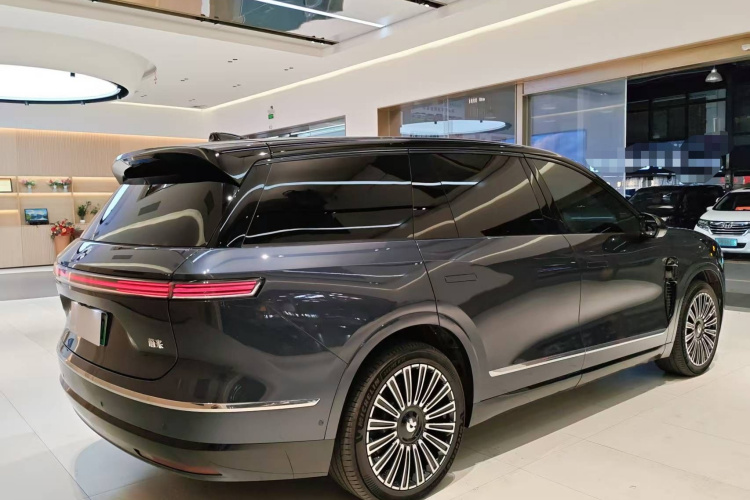 蔚来ES8 2026款 六座行政豪华版车身外观6003