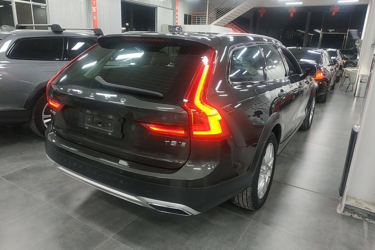 沃尔沃V90 2019款 Cross Country T5 AWD 智远版 国V车身外观7