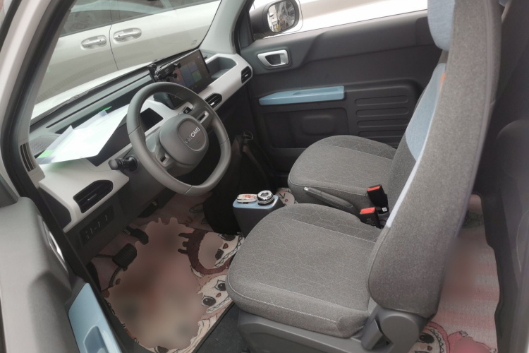 吉利银河 2024款 熊猫mini 200km 耐力熊局部细节19