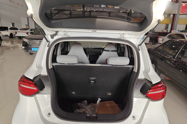 零跑汽车 零跑T03 2022款 皓玉版机舱底盘23