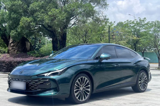 名爵 MG7 2023款 1.5T DCT至美优雅版