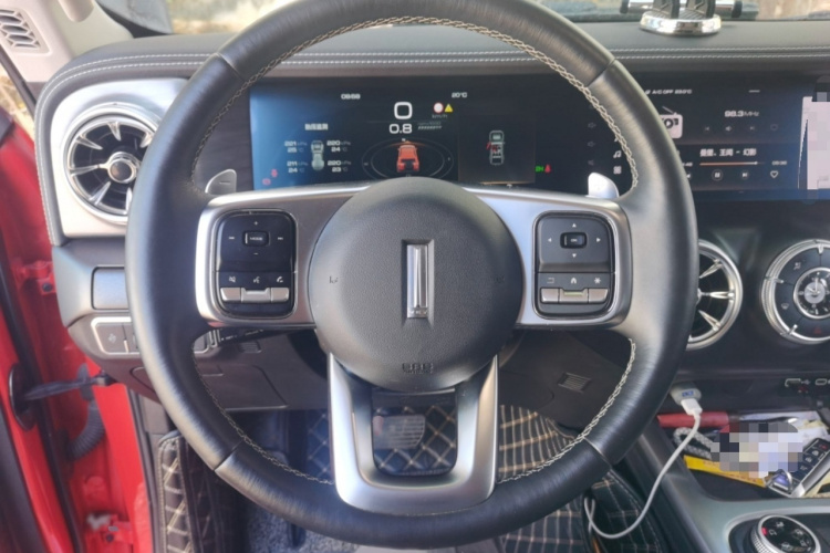 坦克300 2021款 越野版 2.0T 征服者局部细节13