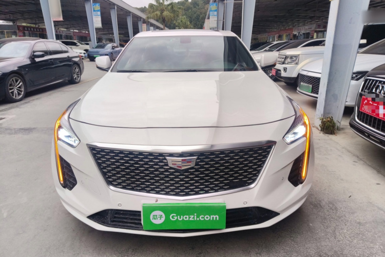 凯迪拉克CT6 2021款 28T 精英型车身外观2