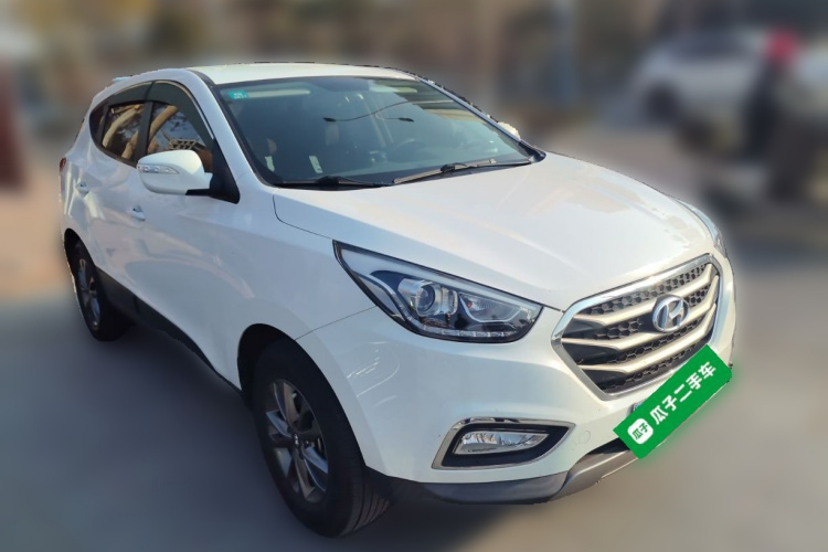 北京现代ix35 2015款 2.0L 手动两驱舒适型 国V车身外观6002