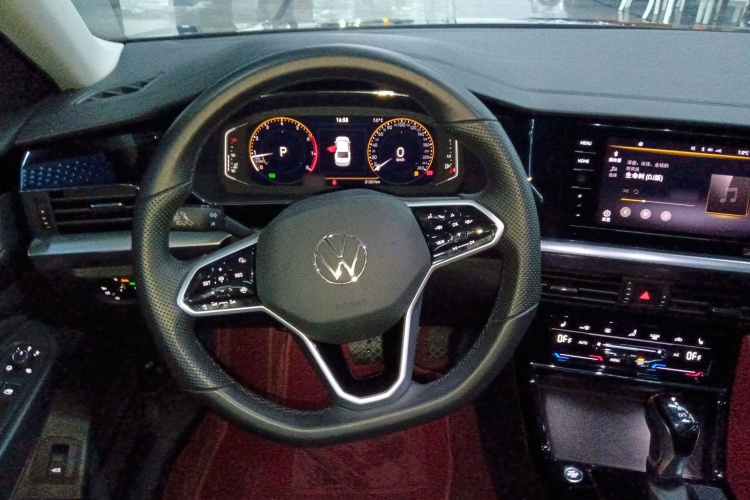 大众 帕萨特 2023款 改款 330TSI 星空精英版中控内饰13