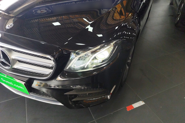 奔驰E级 2019款 改款 E 300 L 运动时尚型局部细节36