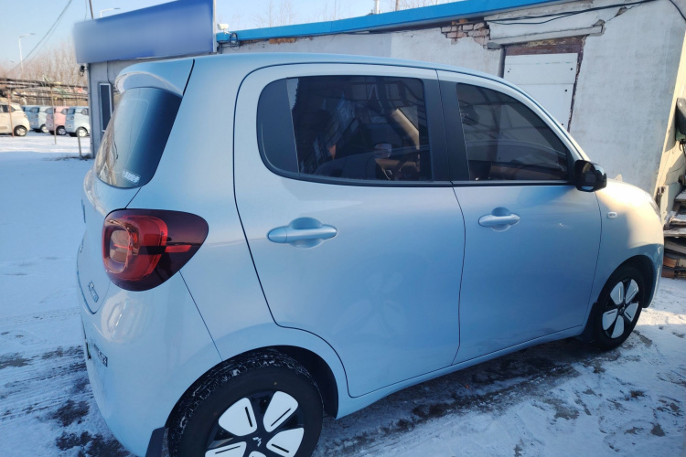 五菱汽车 宏光MINIEV 2025款 四门版 臻享+款车身外观6002